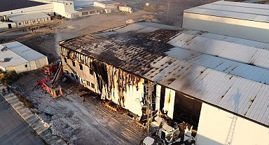 Fabrika yangını büyümeden söndürüldü