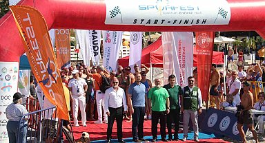 Fethiye'de Açık Su Yüzme Yarışları Başladı