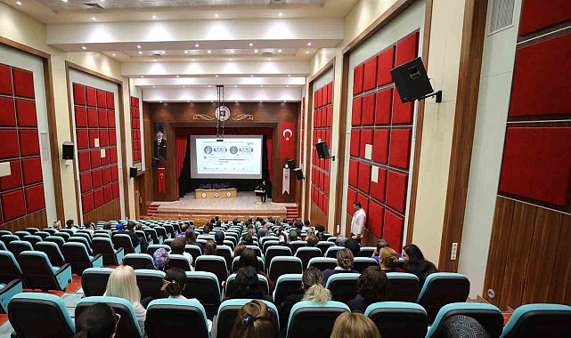 Fırat Üniversitesi Hastanesi'nde, dünya artrit günü etkinliği