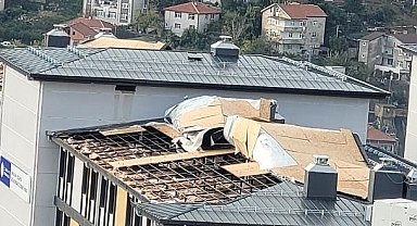 Fırtına KYK kız öğrenci yurdunun çatısını söktü