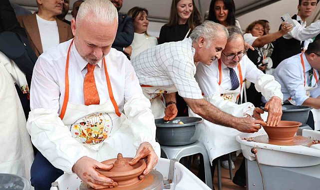 Fransız sanatçı: "İtalyanlara Menemen'i örnek alın dedim"