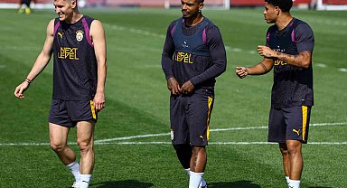 Galatasaray, Barcelona maçı hazırlıklarını tamamladı