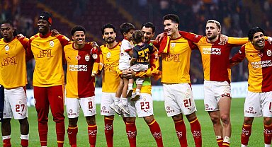 Galatasaray maç fazlasıyla liderliğe yükseldi