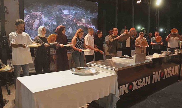 Gastronomi festivalinde künefe şovu