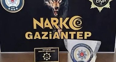 Gaziantep'te 1 kilo metamfetamin ele geçirildi: 2 gözaltı