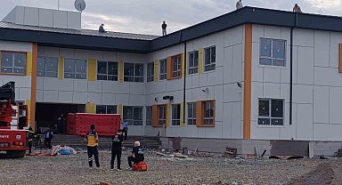 Gaziantep'te parasını alamayan taşeron firma işçileri 24 saattir eylemde