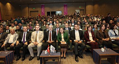 Gaziantep'te müze temelli tarih eğitimi konferansı