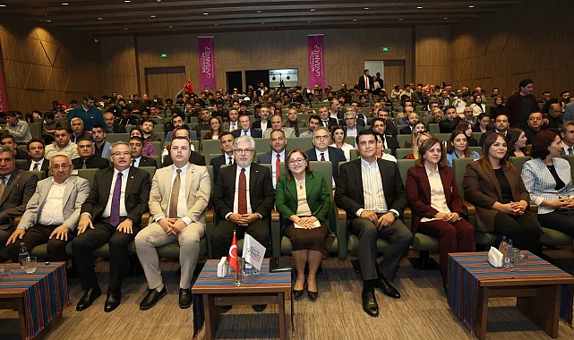 Gaziantep'te müze temelli tarih eğitimi konferansı