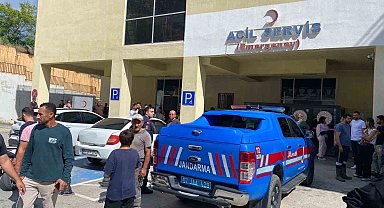 Gazipaşa'da 15 yaşındaki çocuğun iş makinesinin koluna sıkışarak yaralanmasına 2 tutuklama