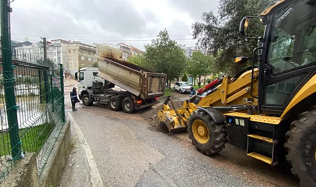 Gebze Belediyesi'nden sağanak yağışa karşı kapsamlı mücadele