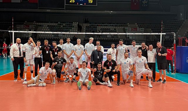Gebze Belediyespor, Kupa Voley'de çeyrek finale yükseldi