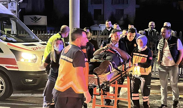 Gece saatlerinde 3 araçlık zincirleme kaza: 4 yaralı
