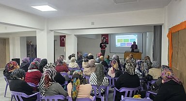 Gediz'de velilere okul ve aile eğitimi verildi