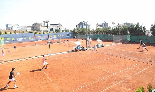 Genç raketler Nilüfer'de buluştu