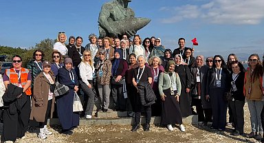 Gençler Cumhuriyet'in izinde yürüdü, kadınlar Çanakkale'yi keşfetti
