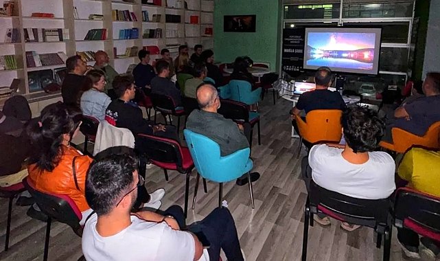 Gençler fotoğrafçılık eğitimiyle kendi hikâyelerini karelere sığdırıyor
