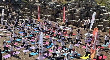 Gençler Kaunos Antik Kenti'nde spor ve tarihle buluştu