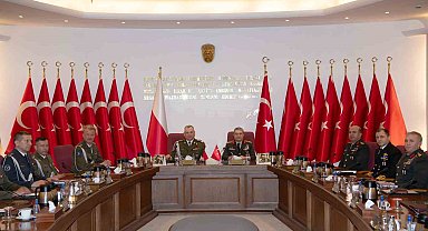 Genelkurmay Başkanı Bayraktaroğlu, Polonyalı mevkidaşı Kukula ile görüştü