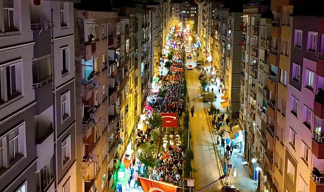 Giresun'da on binler Cumhuriyet için yürüdü