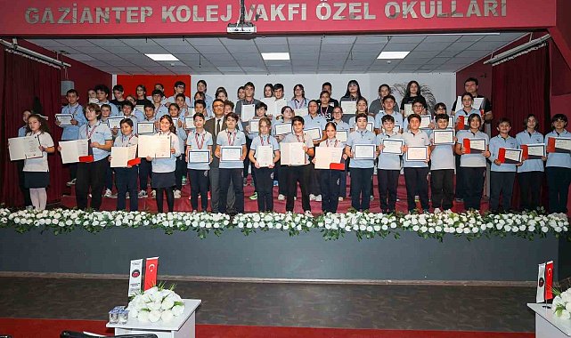 GKV Özel Okullarında Cambridge ve TOEFL sertifika töreni