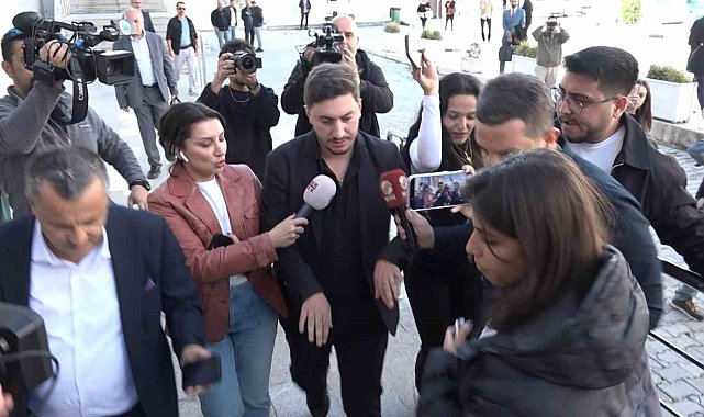Güllü davasının ilk duruşması için oğlu Tuğberk Yalova Adliyesi'nde