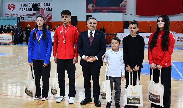 Gümüşhane'de Cumhuriyet'in 103. yılı kutlandı