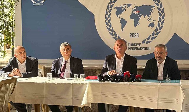 Gürsel Tekin: "Cumhuriyet Halk Partisi elbette zor bir dönem geçiriyor"