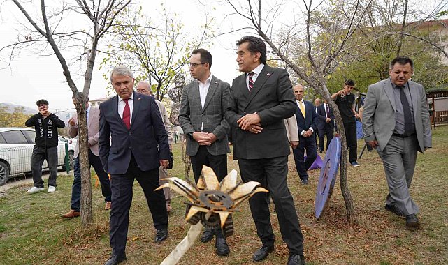 Güzel sanatlar lisesine sanat bahçesi