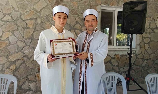 Hafız çocuktan dikkat çeken hedef