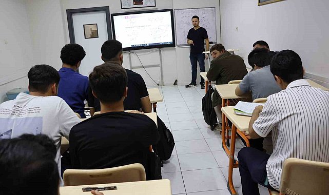 Haliliye'de gençlerin başarı yolculuğuna eğitim desteği