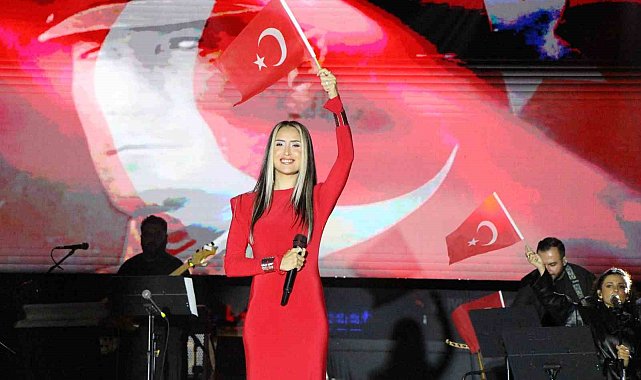 Hande Ünsal'dan Amasya'da Cumhuriyet Bayramı konseri