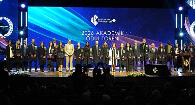 Hasan Kalyoncu Üniversitesi'nde akademik ve sportif başarılar ödüllendirildi