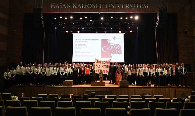 Hasan Kalyoncu Üniversitesi'nde Cumhuriyet'in 103. Yılı kutlandı