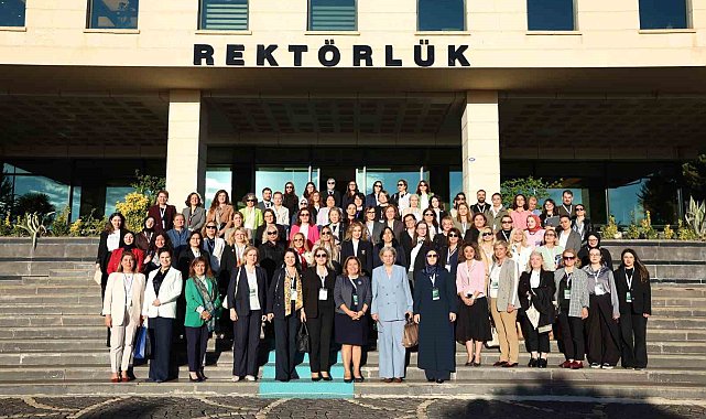 Hasan Kalyoncu Üniversitesi'nde "İklim Bilim Kadın 2035 Çalıştayı" gerçekleştirildi