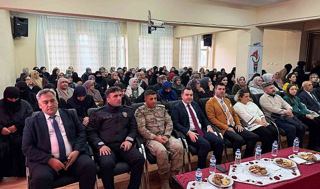Hasköy'de "Ailenin Gücü" semineri düzenlendi