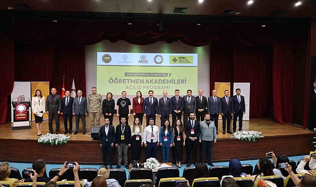 Hatay Öğretmen Akademilerinin yeni eğitim yılı açıldı