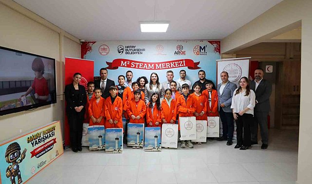 Hatay'da çocuklara robotik kodlama ve tasarım eğitimi verildi