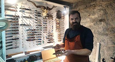 Hayalini odunlukta gerçekleştirdi: Hurda metalleri sanata dönüştürüyor
