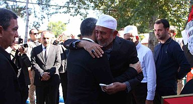 Hayatını kaybeden Afyonkarahisar Vali Yardımcısı İhsan Ayrancı, Amasya'da defnedildi