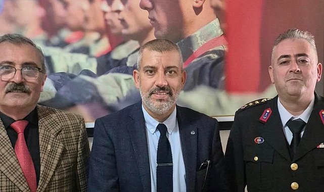 Hayırsever iş insanına altın madalya ve berat