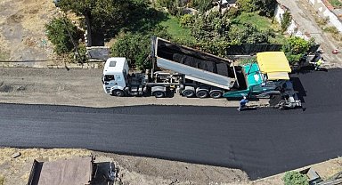 Hayrabolu'da üç caddede asfalt çalışması