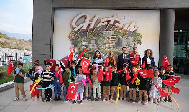 HBB Gastronomievi'nde çocuklara Cumhuriyet Bayramı etkinliği