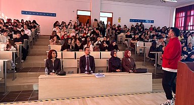 Hisarcık MYO'da Gençlik Merkezi faaliyetleri tanıtıldı