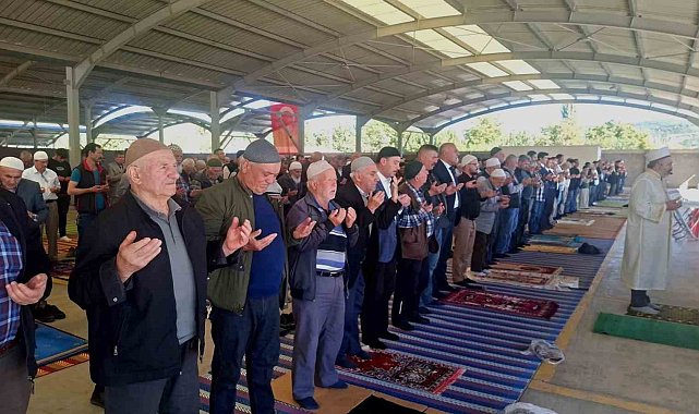 Hisarcık'ta Hak'ka şükür ve yağmur duası geleneği yaşatıldı