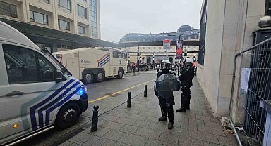 Hükümeti protesto gösterilerinde Brüksel savaş alanına döndü