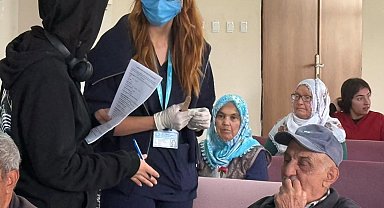 Huzurevi sakinlerine ağız ve diş sağlığı taraması