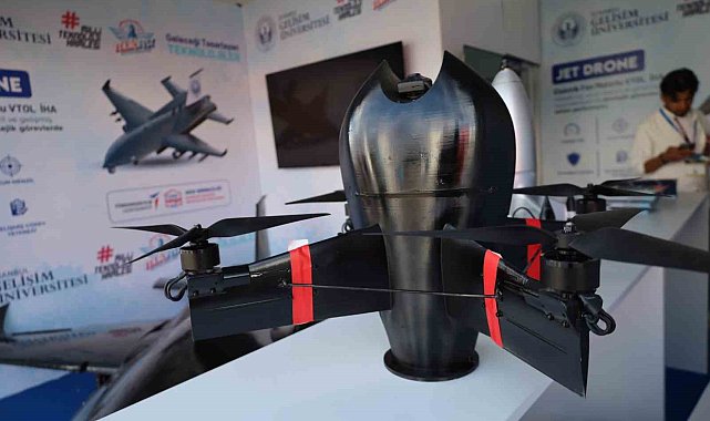 İGÜ TEKNOFEST'e jet dron projesi ve elektrik fan motorlu VTOL İHA ile katılarak dikkatleri üzerine çekti