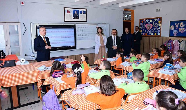 İl Millî Eğitim Müdürü Sinan Aydın'dan Cengiz Topel İlkokuluna ziyaret