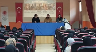 İmam Hatip Lisesinde öğrenci ve velilere yönelik programlar düzenlendi