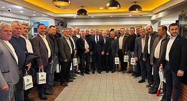 İş İnsanı Özdemir Muhtarlar Günü'nde Bandırmalı muhtarlarla buluştu